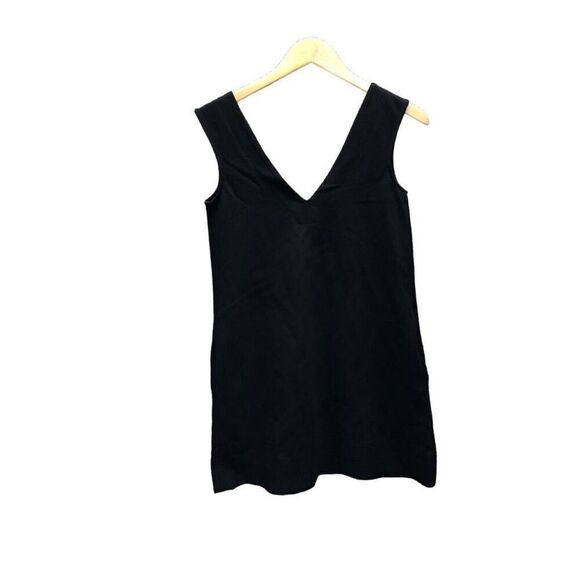 Diane Von Furstenberg Size 2 Little Black Dress Nice Details and Structure - Picture 1 of 4